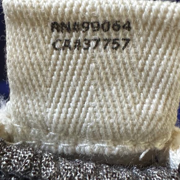 BILLABONG LOVE YOU MORE LONG SLEEVE BLOUSE IN OFF BLACK NWOT WOMEN'S SIZE MEDIUM - Picture 10 of 13